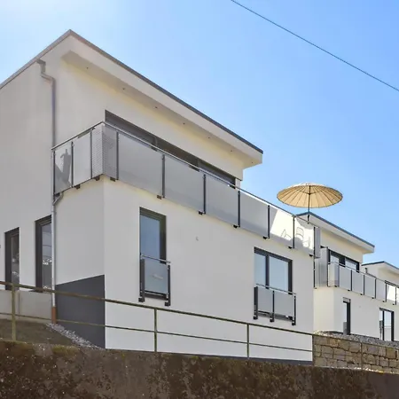 3 Bedroom Lovely In - Sieg Сasa de vacaciones *