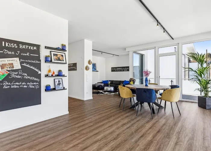 3 Bedroom Lovely In - Sieg *