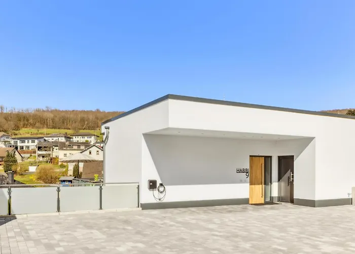 3 Bedroom Lovely In - Sieg Feriehus *